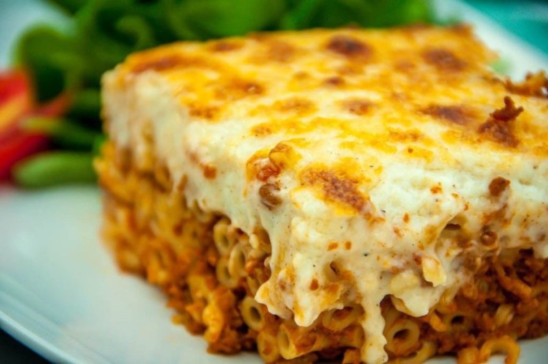مكرونة بشاميل لحمة – Bechamel Pasta with Meat