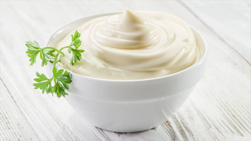 ثومية – Garlic Sauce